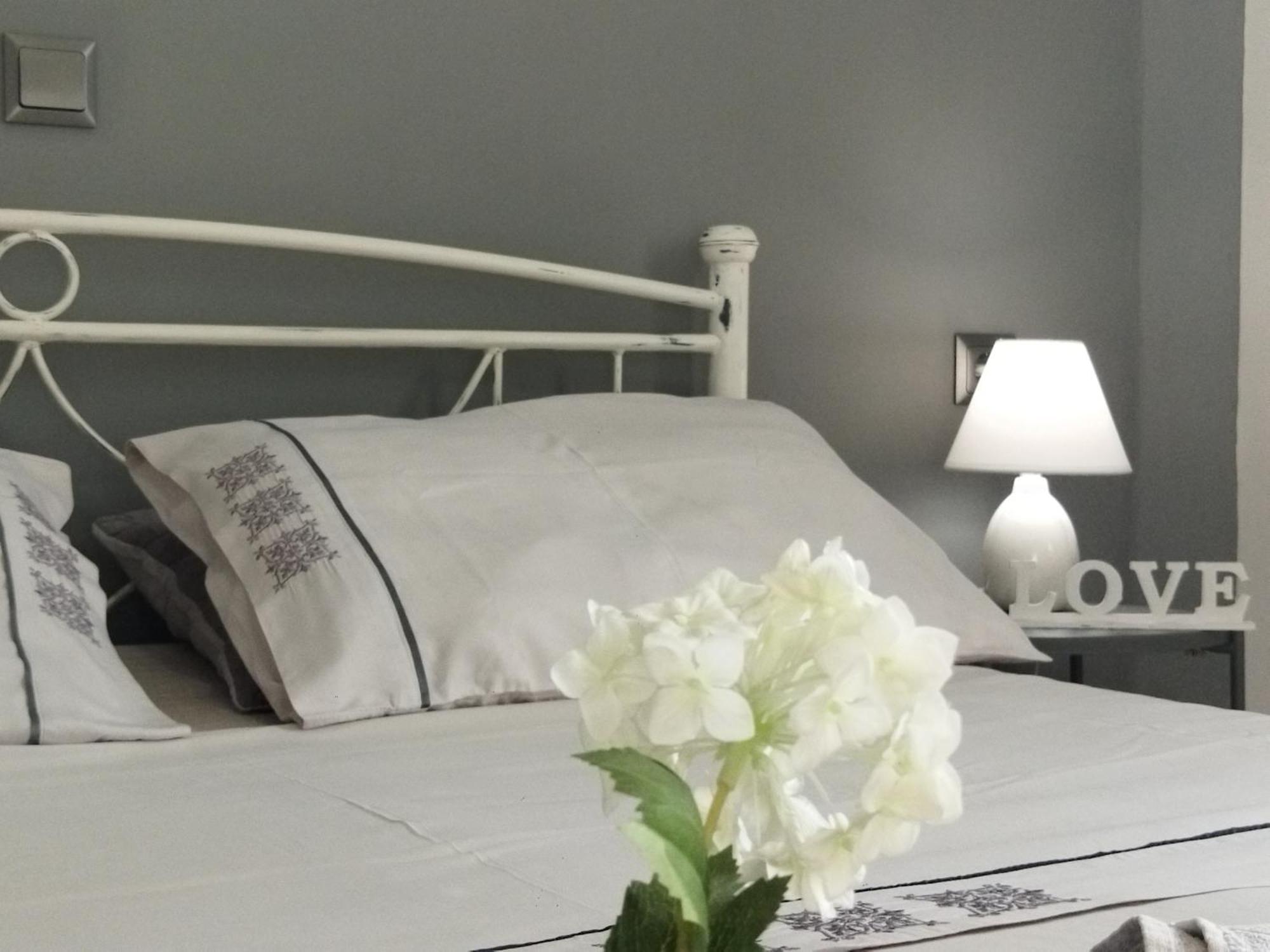 Grey Sense Luxury Apartment 伊拉克利翁 外观 照片